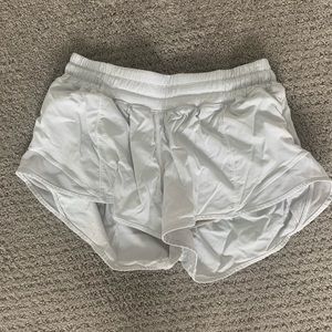 Lululemon white hotty hot shorts